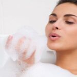 شامپو بدن اسکراب دار با رایحه شکلات شون حجم 300 میل - تصویر 2