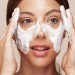 ژل شوینده و ساینده صورت آردن سبوما مناسب پوست چرب - تصویر 3